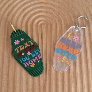 Bundle of 2 motel key chains NWT